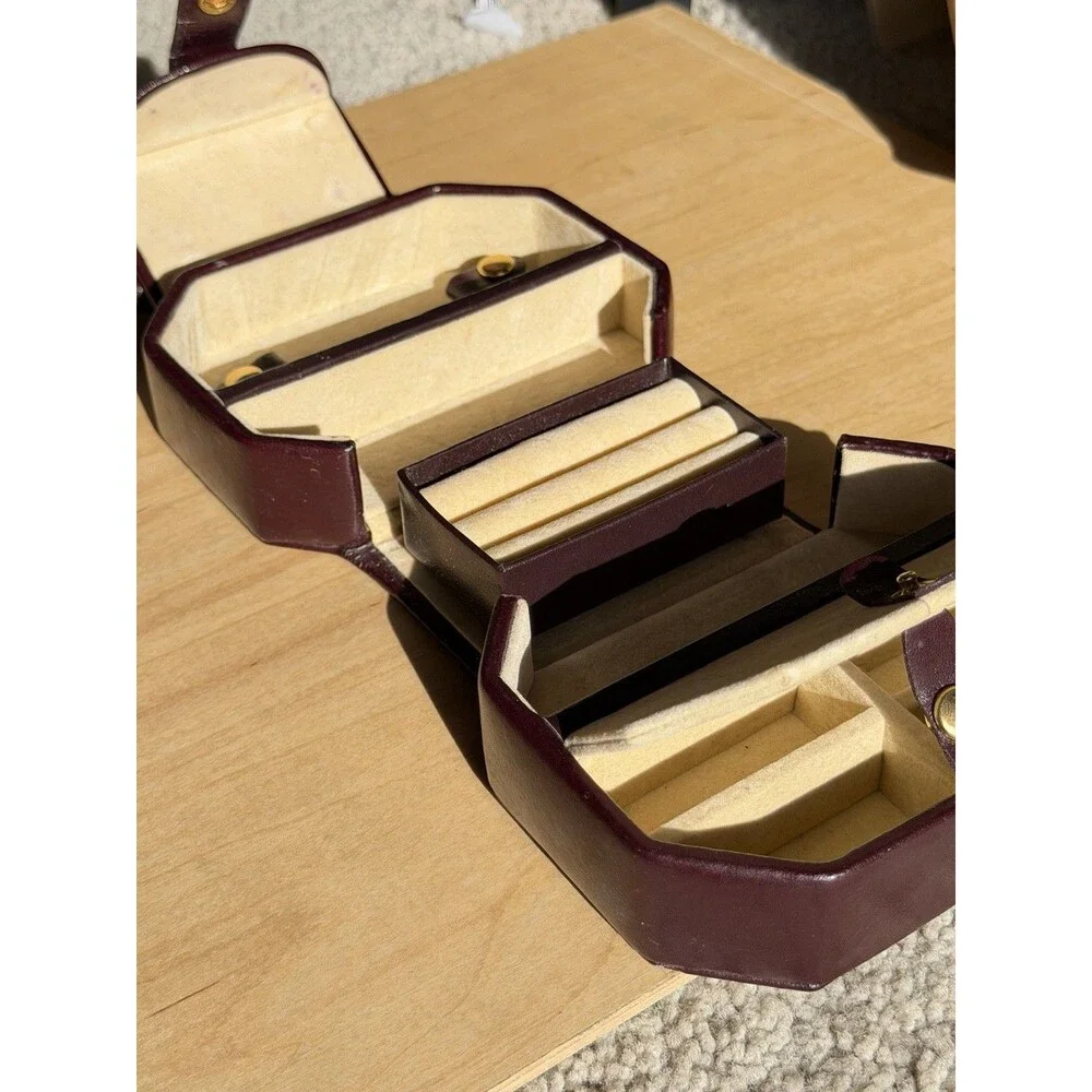Vintage Burgundy LeatherOctagonal Jewelry Travel Case